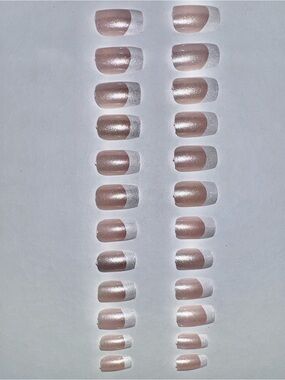 Look Beautiful 24pc press on nails